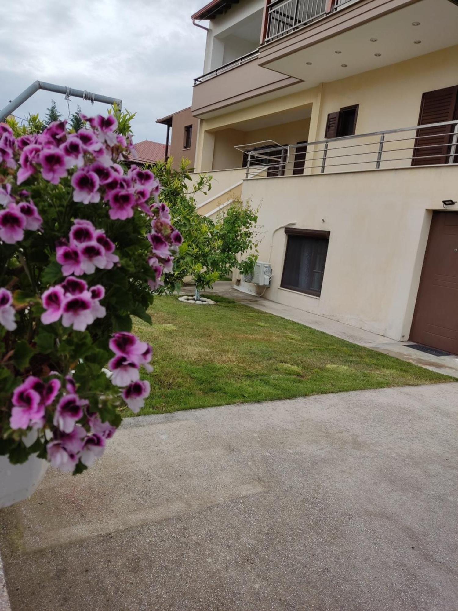 Milias Apartment'S Ierissós Ngoại thất bức ảnh